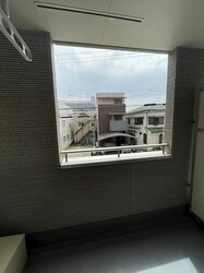 出屋敷駅 徒歩3分 1階の物件内観写真